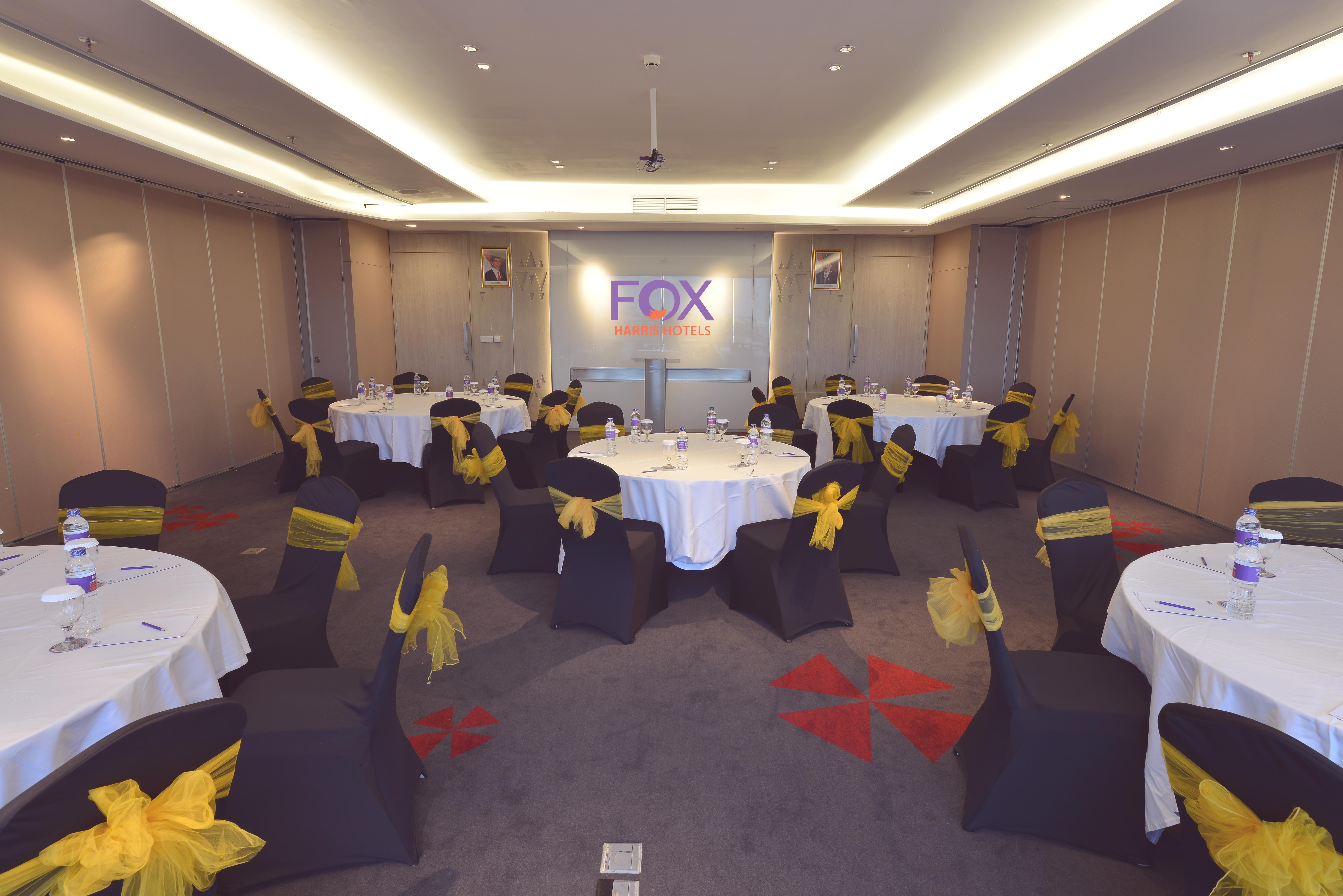 Fox ホテル ペカンバル プカンバル エクステリア 写真